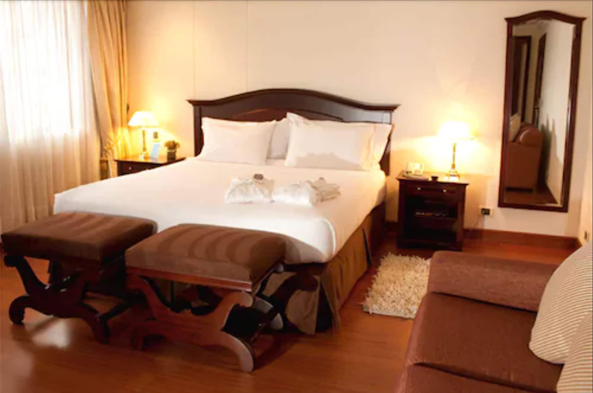 Santafe Boutique Hotel Bogota Exterior photo